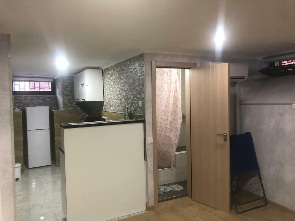 Dry Bridge Apartment Tbilisi Exteriör bild